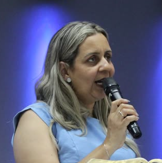 Pra. Luana Rios Leandro