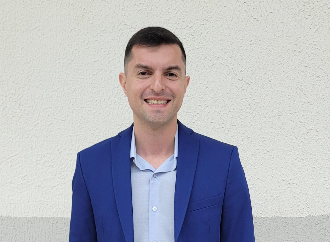 Pr. Mateus